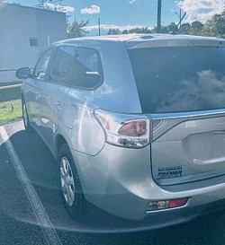 Mitsubishi Outlander, Mirage, Pajero Sport 4×4s; best sleek, sporty, luxury sedan cars, SUVs and foreign used cars for sale nearby at Tema, Greater Accra, Ghana