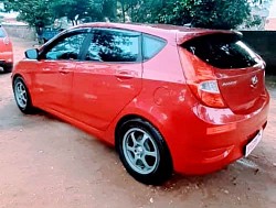 Hyundai Tucson, Santa Fe, Accent, Elantra, Genesis, Sonata, i10, i20, IONIC; best sleek, sporty, luxury sedan cars, SUVs and foreign used cars for sale nearby at Tema, Greater Accra, Ghana