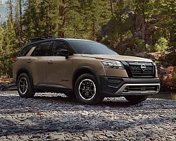 Nissan Altima, Ariya, Sentra, Sienna, Quashqai, Rogue, Kick, Versa, Patrol, Pathfinder, Infiniti SUVs; best sleek, sporty, luxury sedan cars, SUVs, 4×4s and foreign used cars for sale nearby at Tema, Greater Accra, Ghana